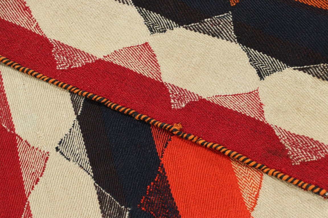 Vintage Jajim Qashqai Kilim