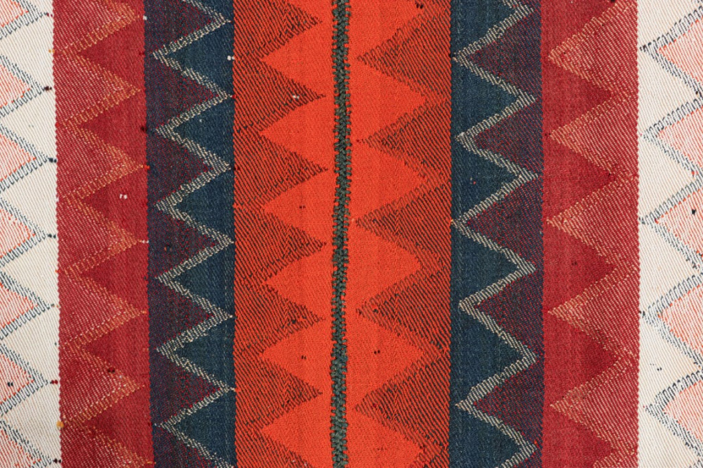 Vintage Jajim Qashqai Kilim