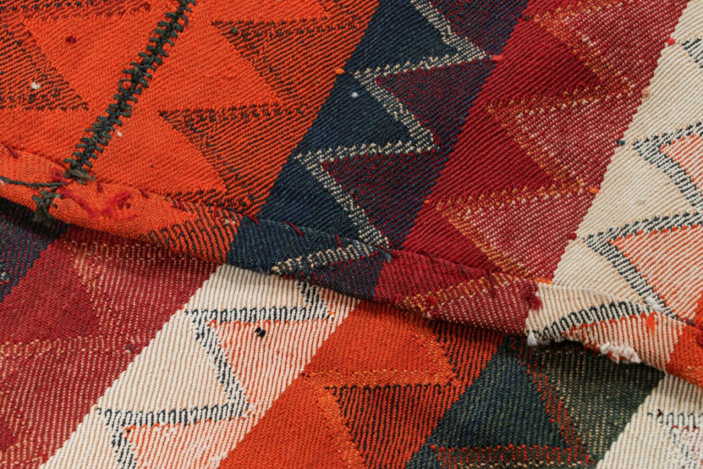 Vintage Jajim Qashqai Kilim