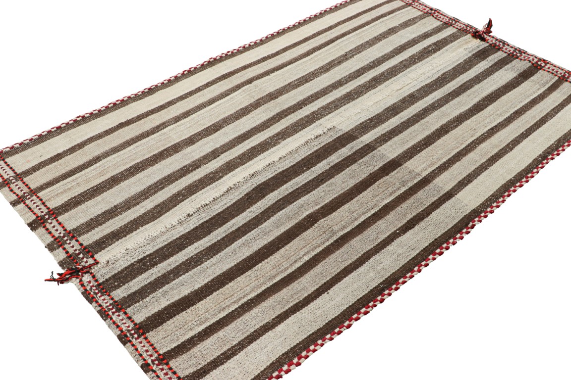 Vintage Jajim Qashqai Kilim