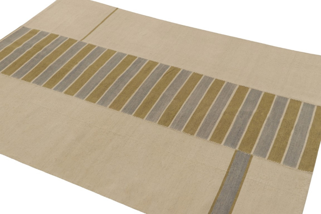 Contemporary Kilim Rug