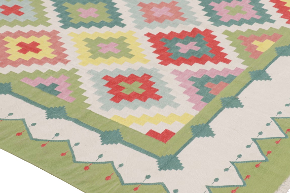 Contemporary Dhurrie Geometric Rug