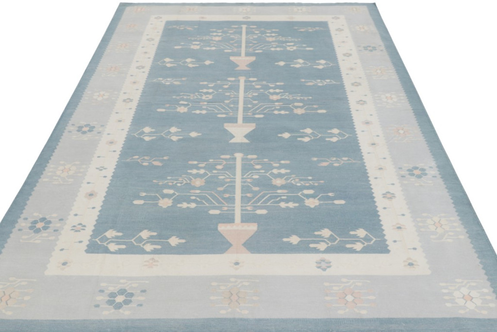 Contemporary Dhurrie Geometric Rug
