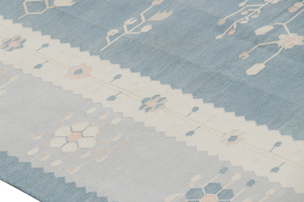 Contemporary Dhurrie Geometric Rug