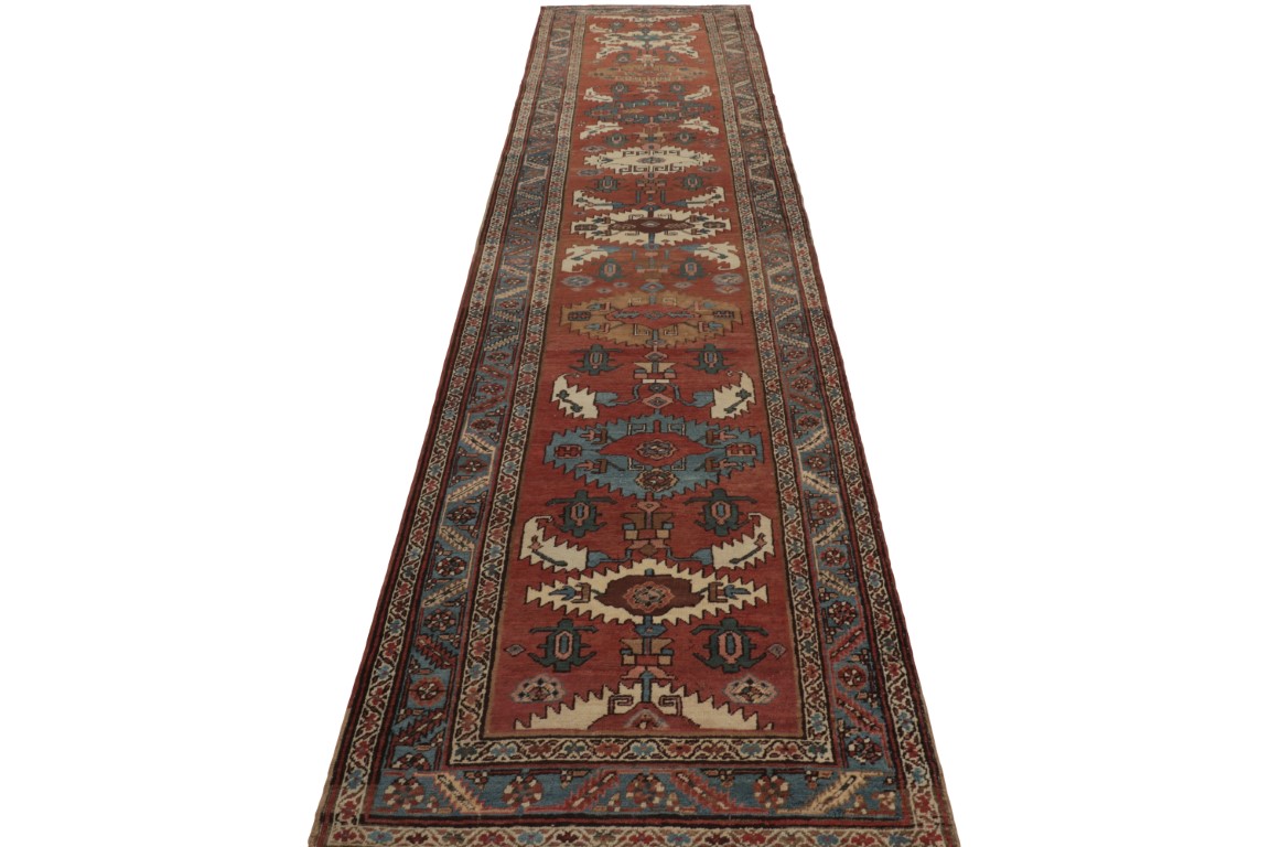 Antique Persian Serapi Medallion Rug