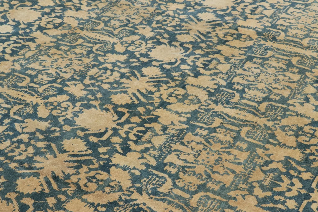 Antique Agra Floral Rug