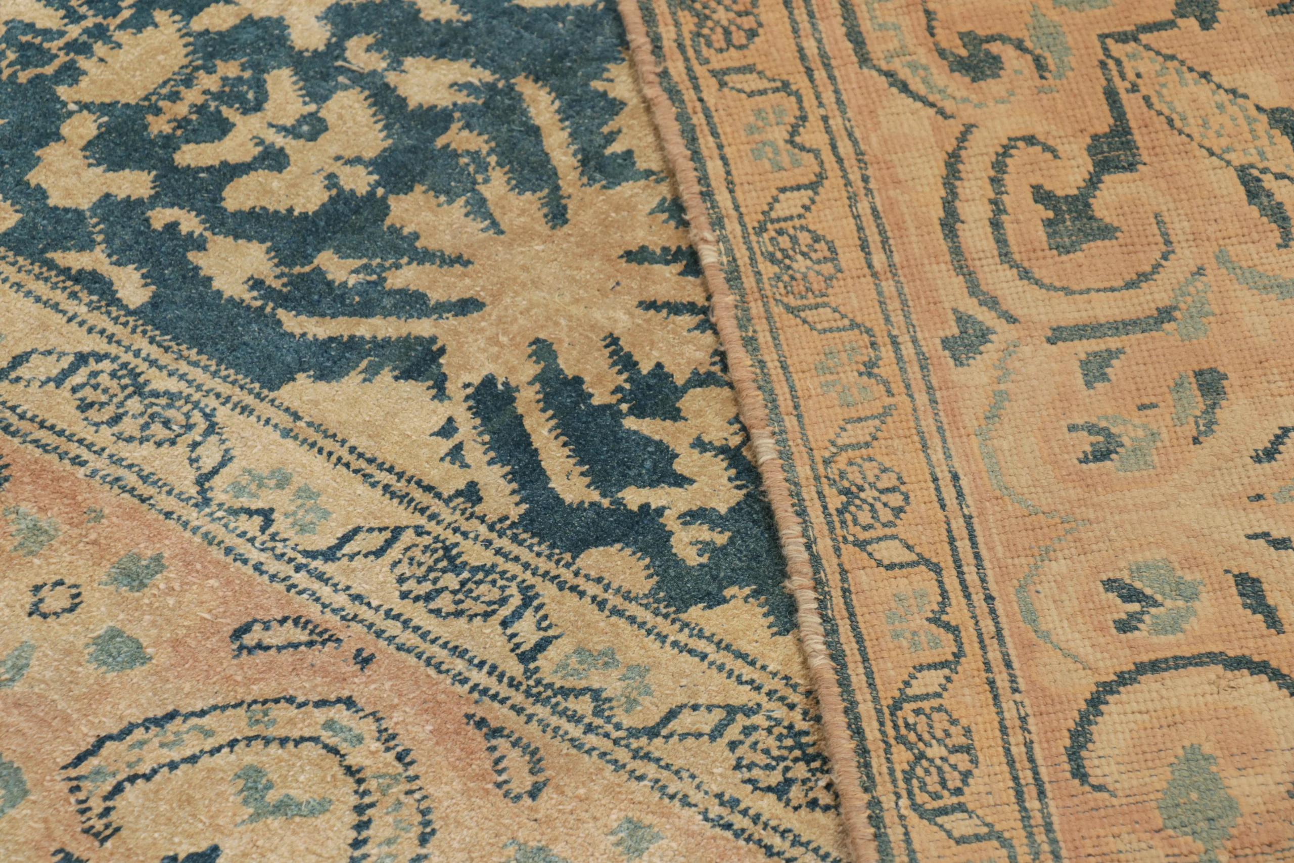 Antique Agra Floral Rug