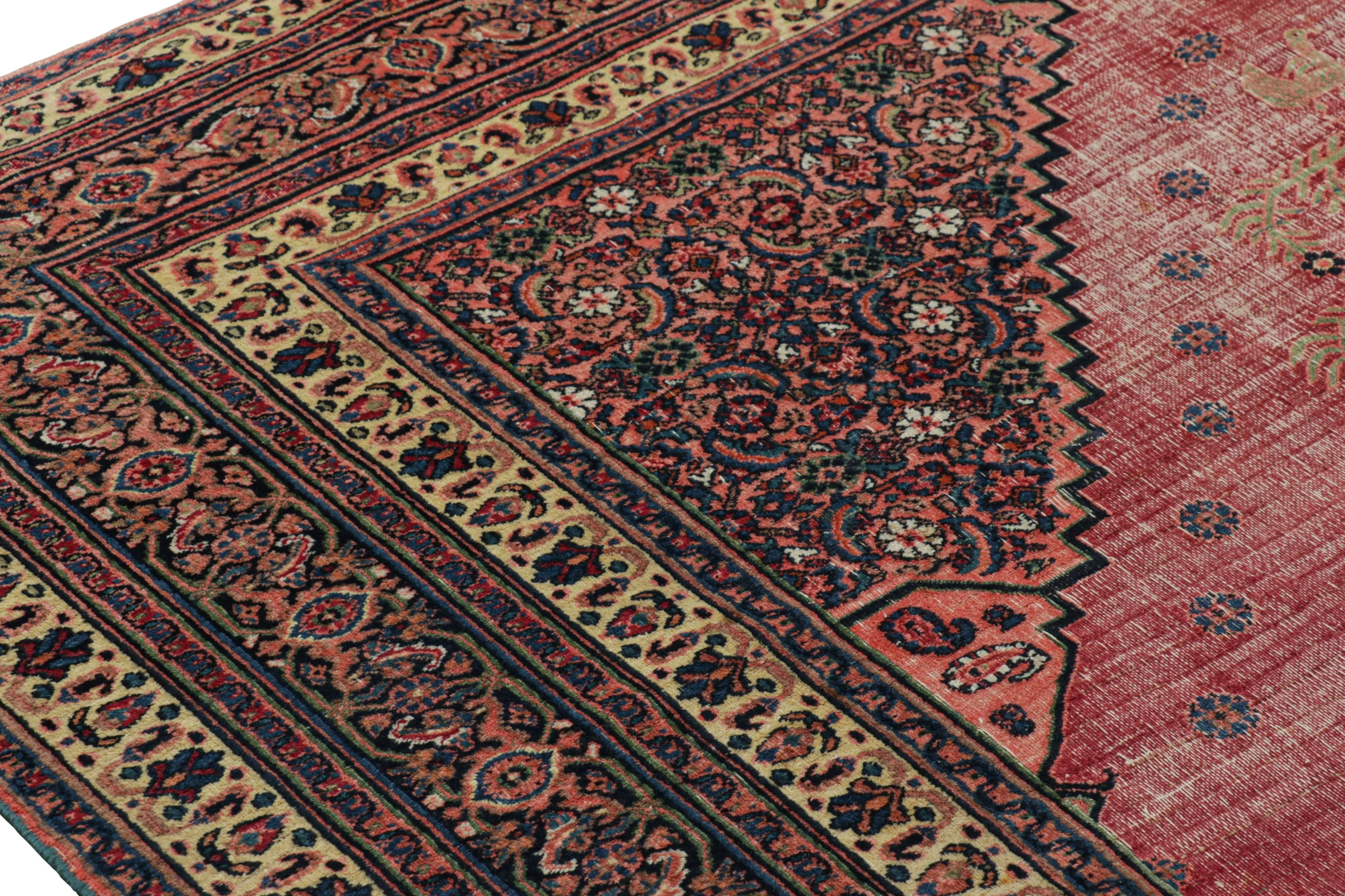 Antique Doroksh Floral Rug
