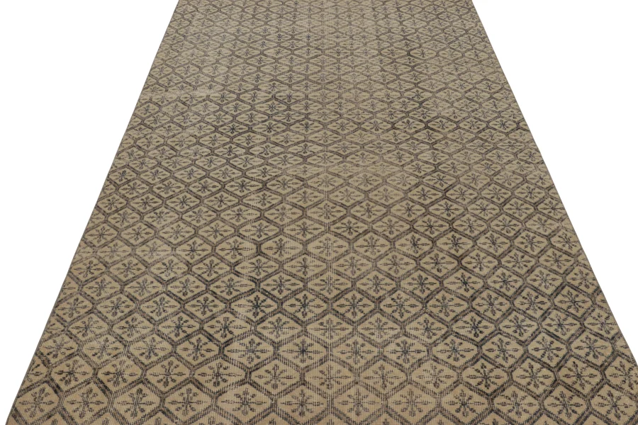 Vintage Turkish Rug
