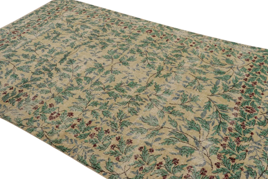 Vintage Zeki Müren Floral Rug