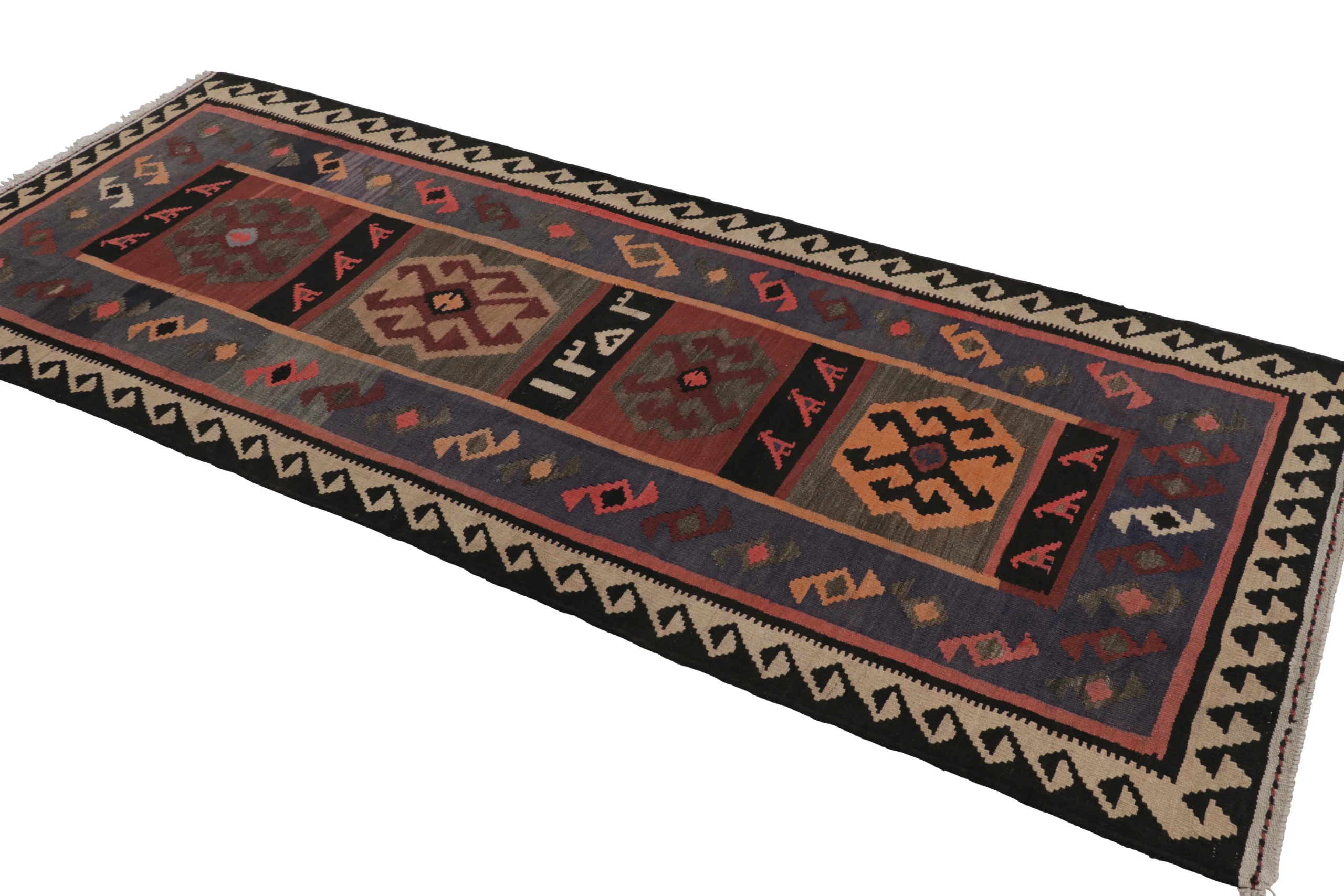 Vintage Zanjan Medallion Kilim