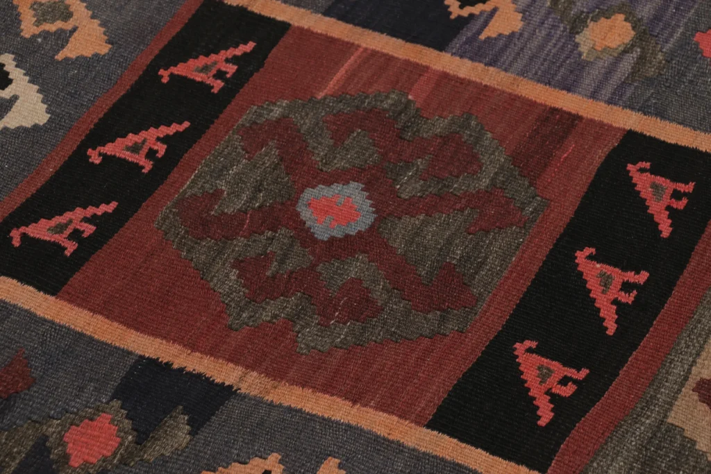 Vintage Zanjan Medallion Kilim