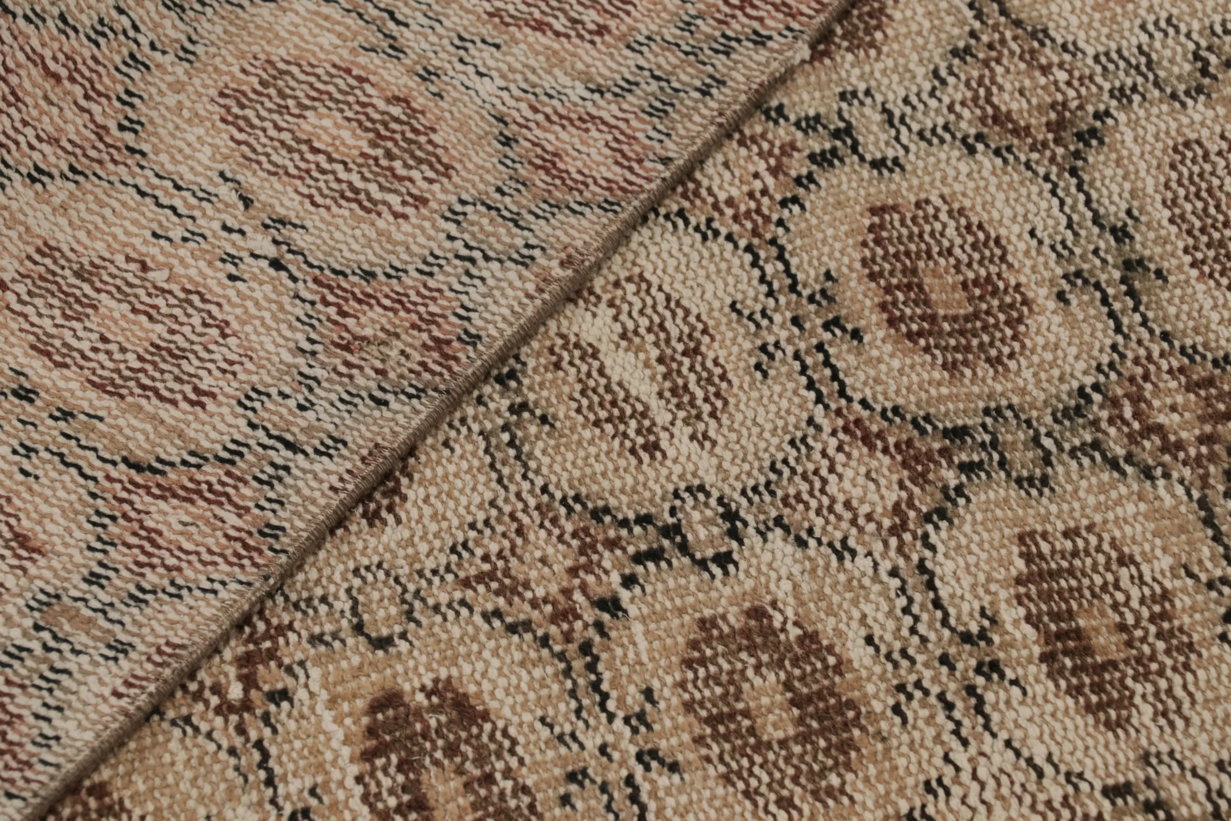 Vintage Distressed All over Geometric Runner Rug