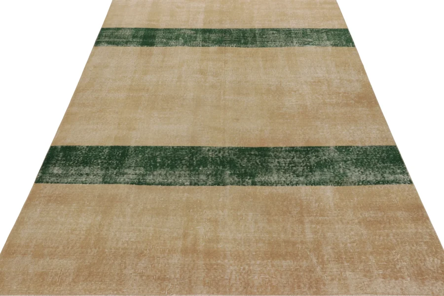 Vintage Distressed Zeki Müren Rug, Solid/Striped
