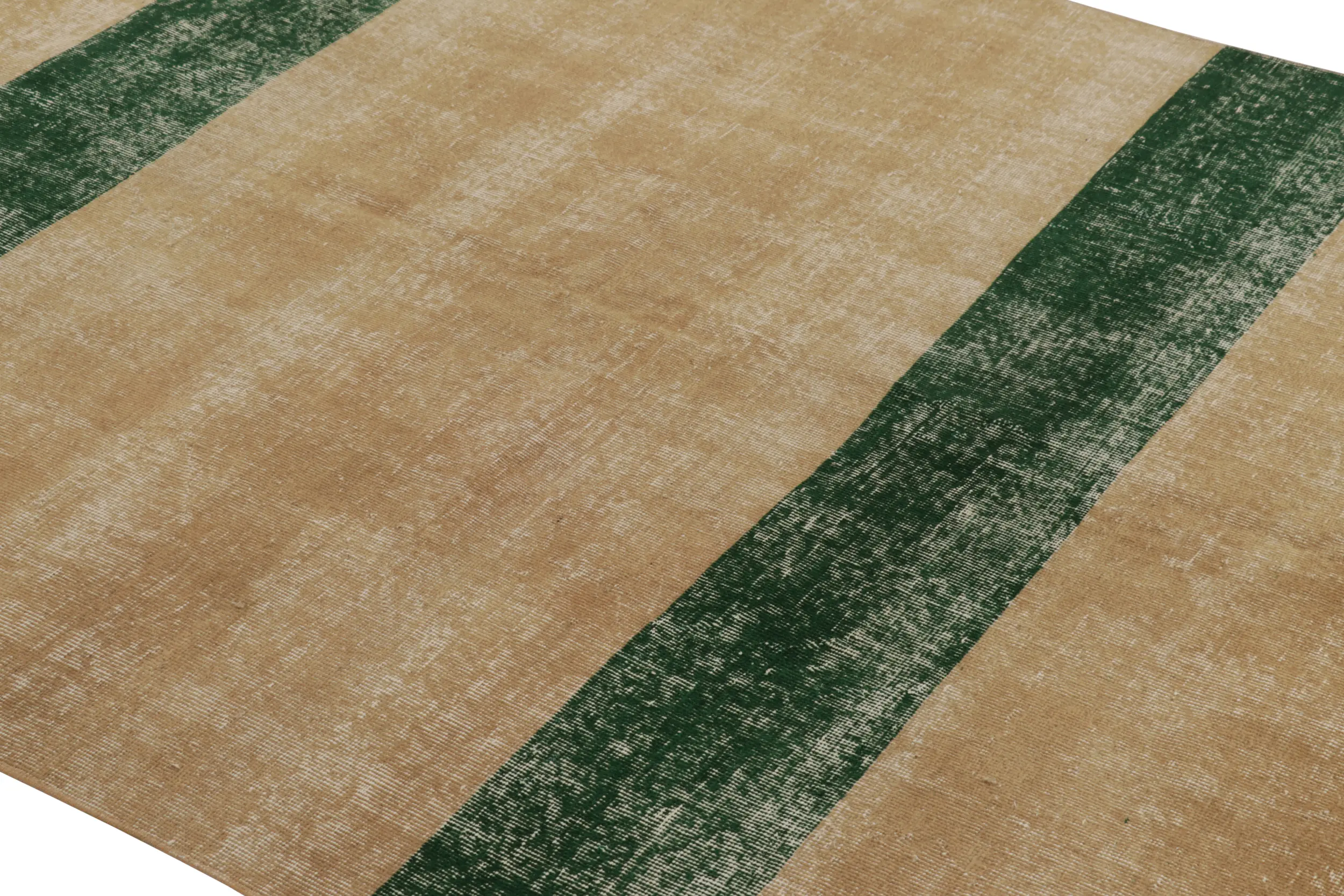 Vintage Distressed Zeki Müren Rug, Solid/Striped