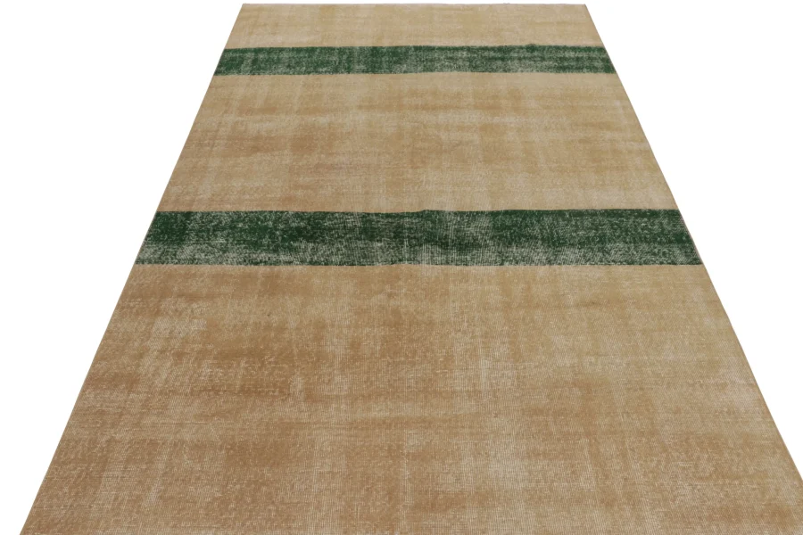 Vintage Distressed Zeki Müren Rug, Solid/Striped