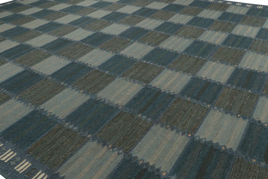 Scandinavian Geometric Custom Flatweave