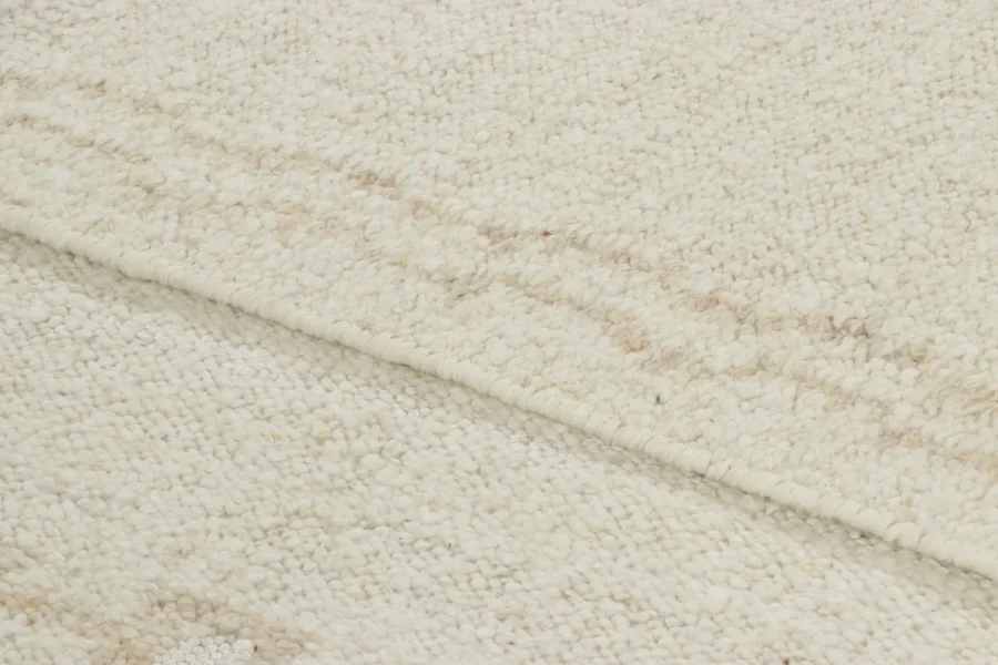 Scandinavian Geometric “Nu” Flatweave