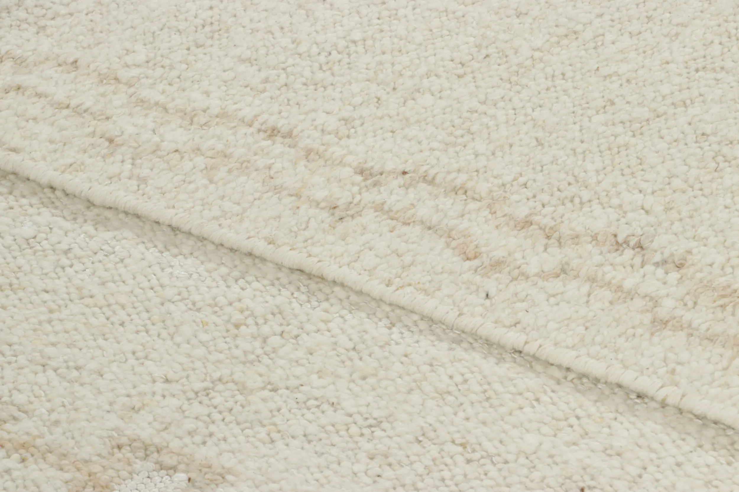 Scandinavian Geometric “Nu” Flatweave