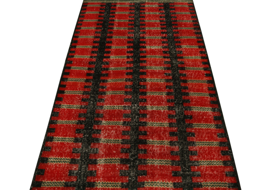 Zeki Müren Rug