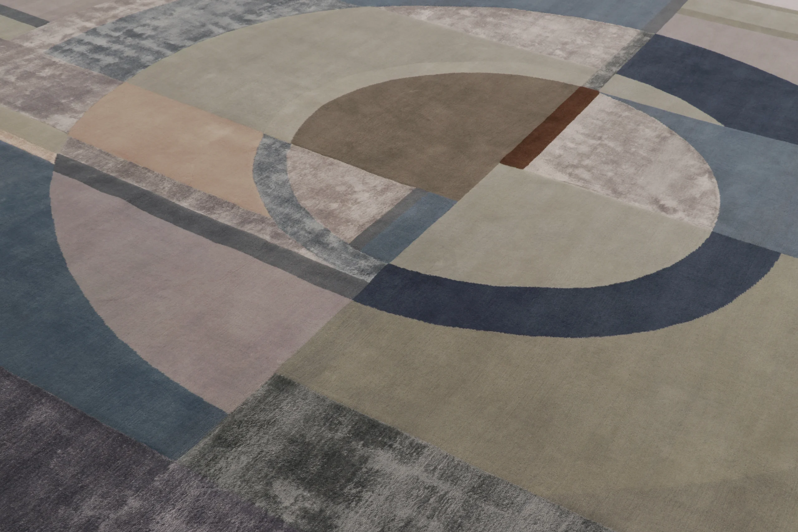 Modern Abstract Rug