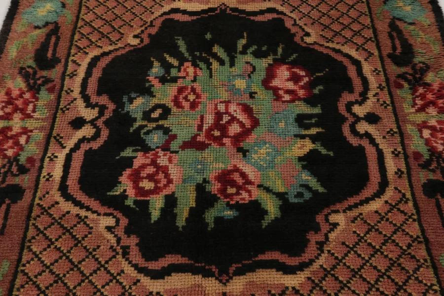 Vintage Tulu Floral Medallion Rug