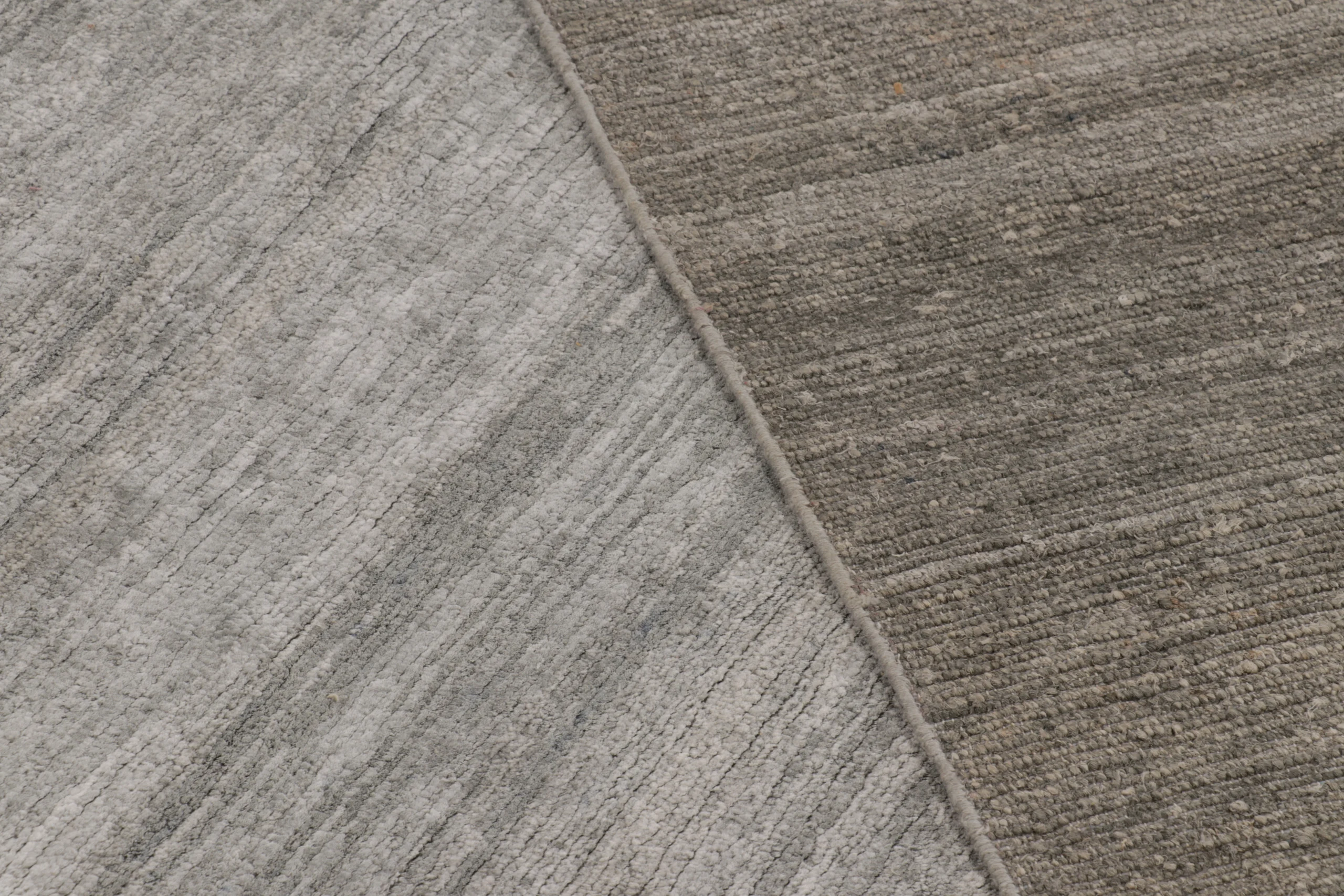 Modern solid Rug