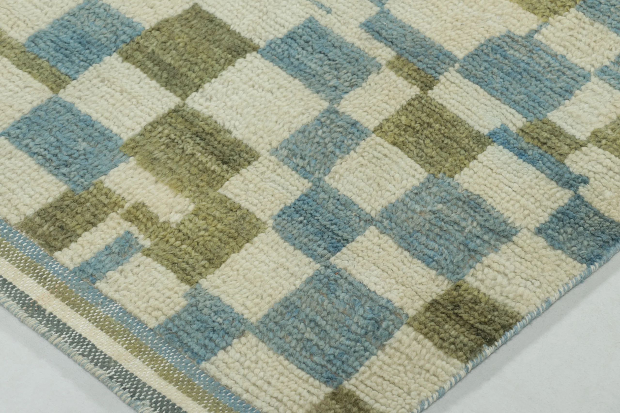 Modern Abstract Geometric Rug