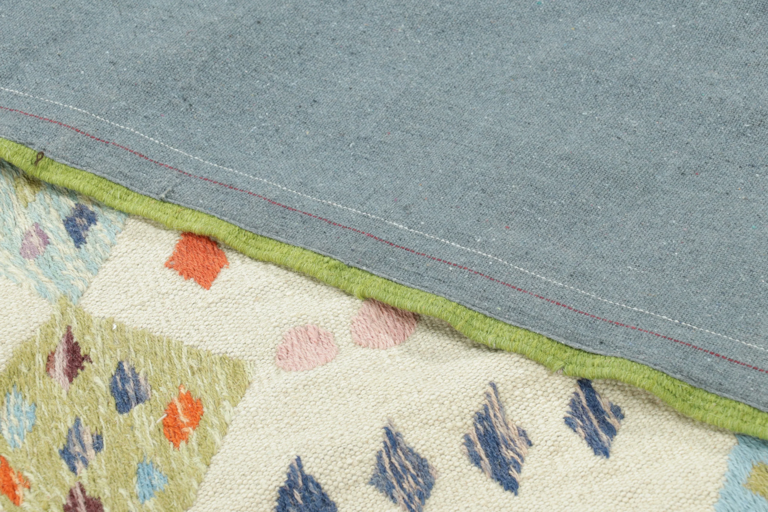 Modern Classic Suzani Kilim
