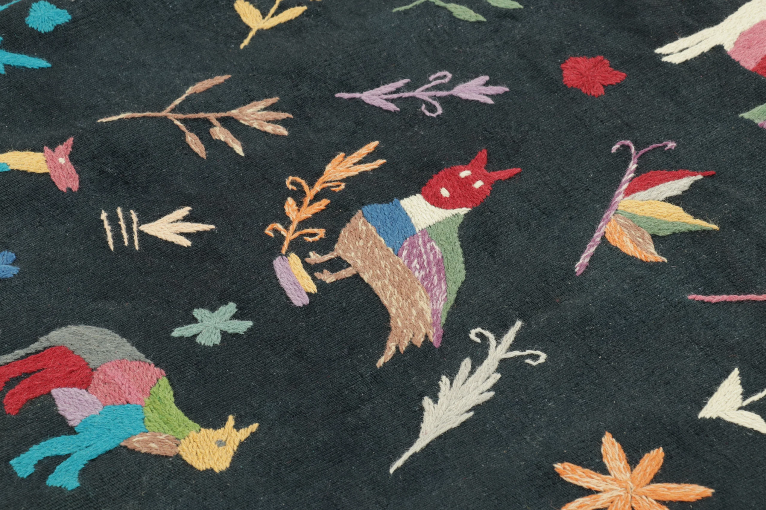 Modern Classic Suzani Kilim