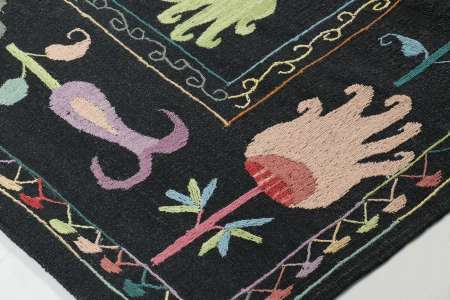 Modern Classic Suzani Kilim