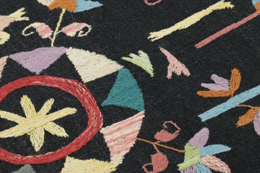 Modern Classic Suzani Kilim