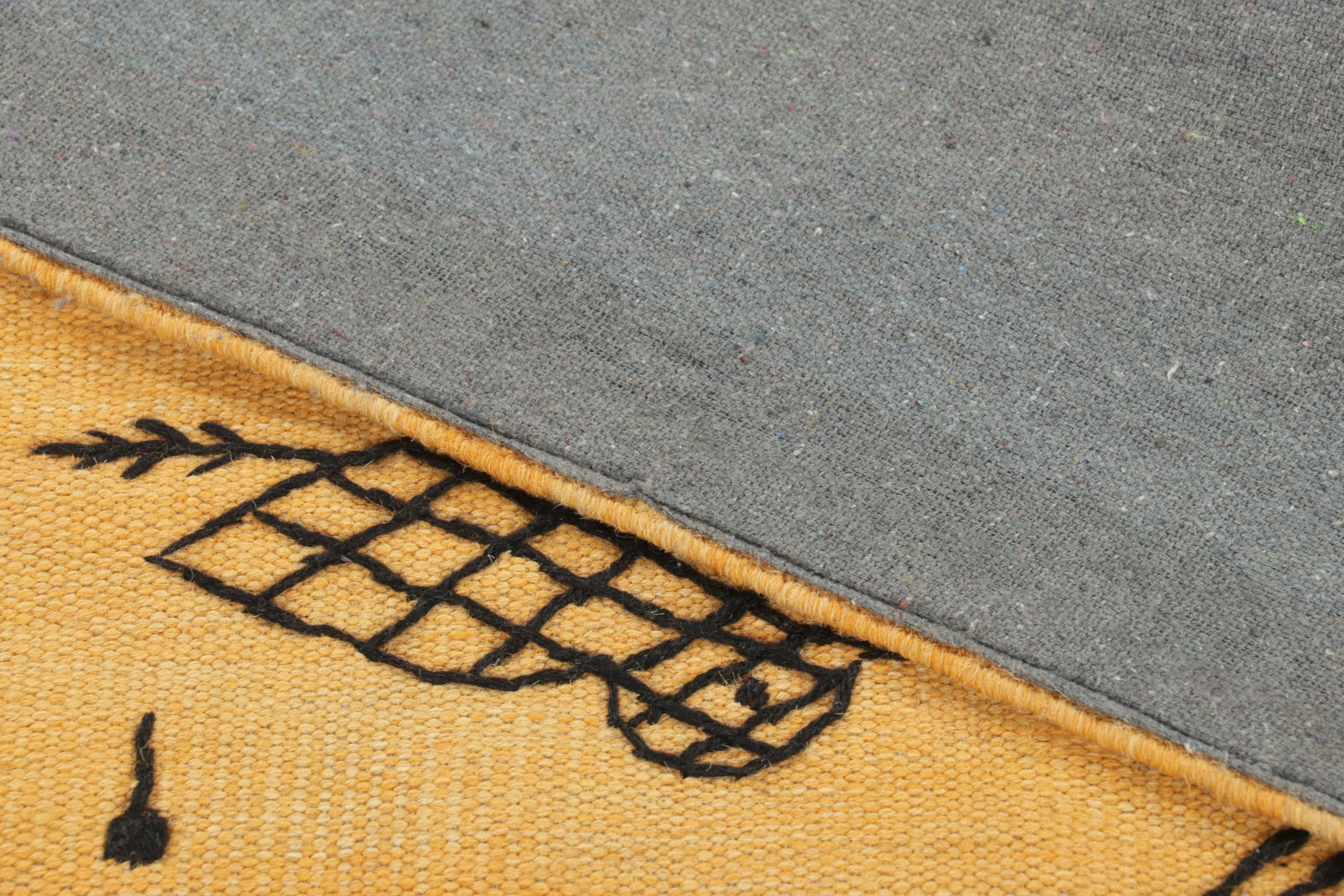 Modern Classic Suzani Runner Kilim