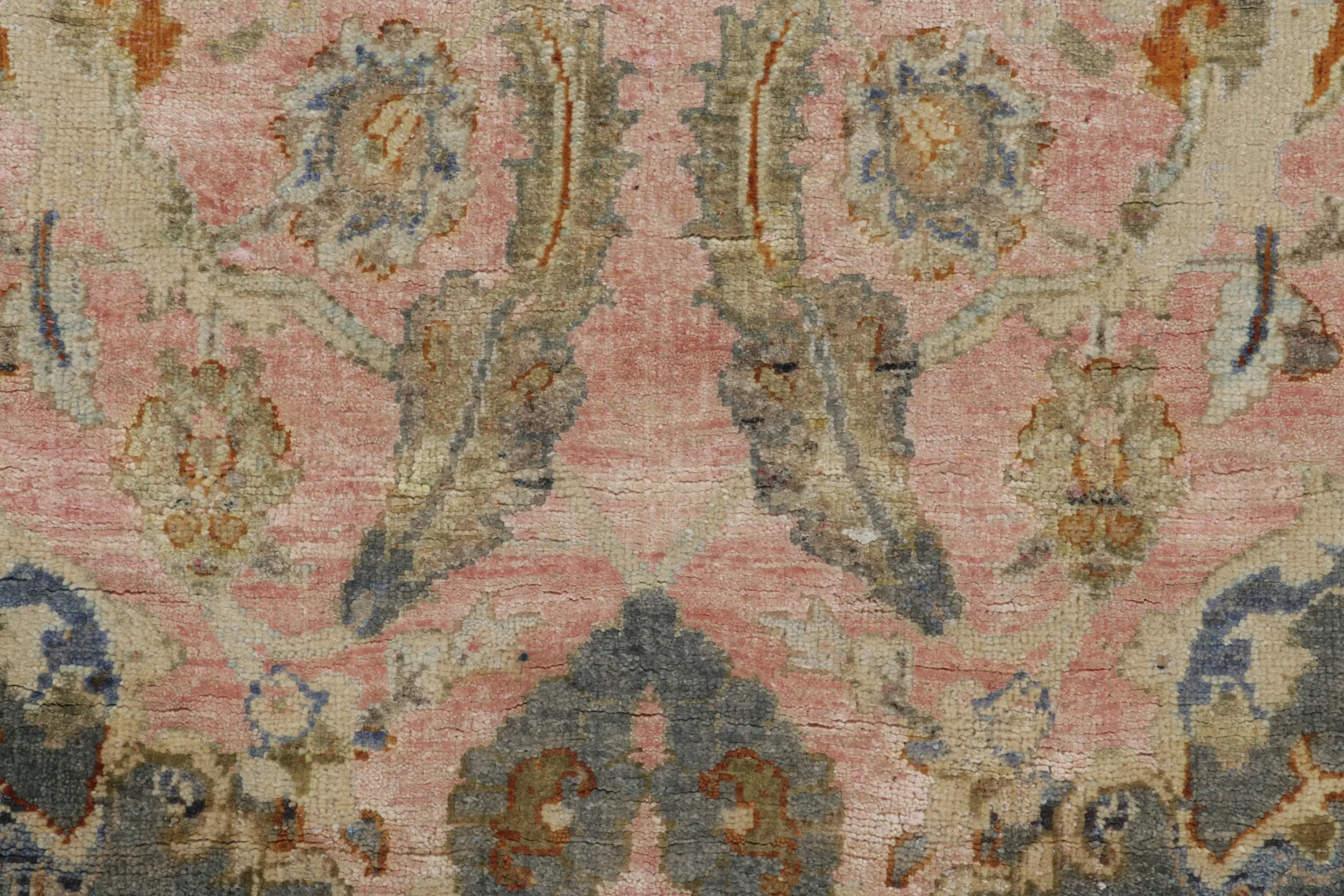 Modern floral Medallion Rug