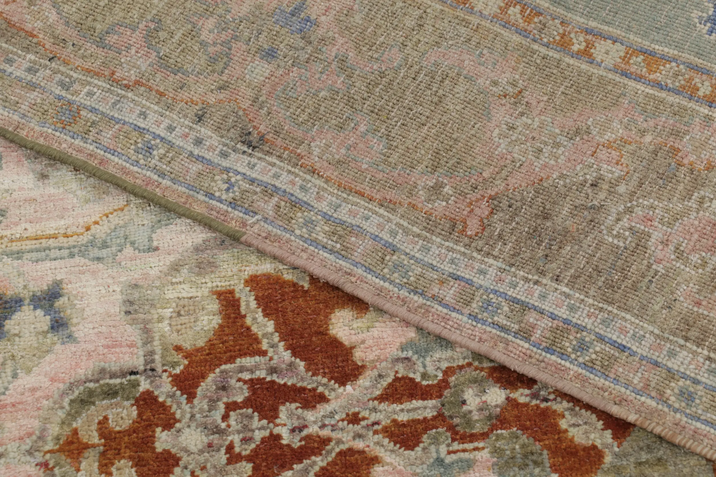 Modern floral Medallion Rug