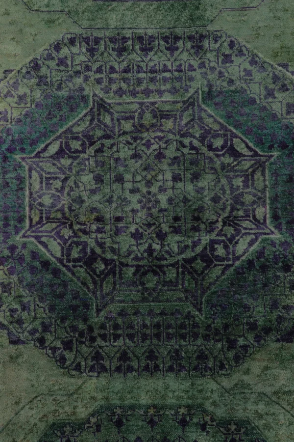 Alt Text: Modern Abstract Geometric Rug