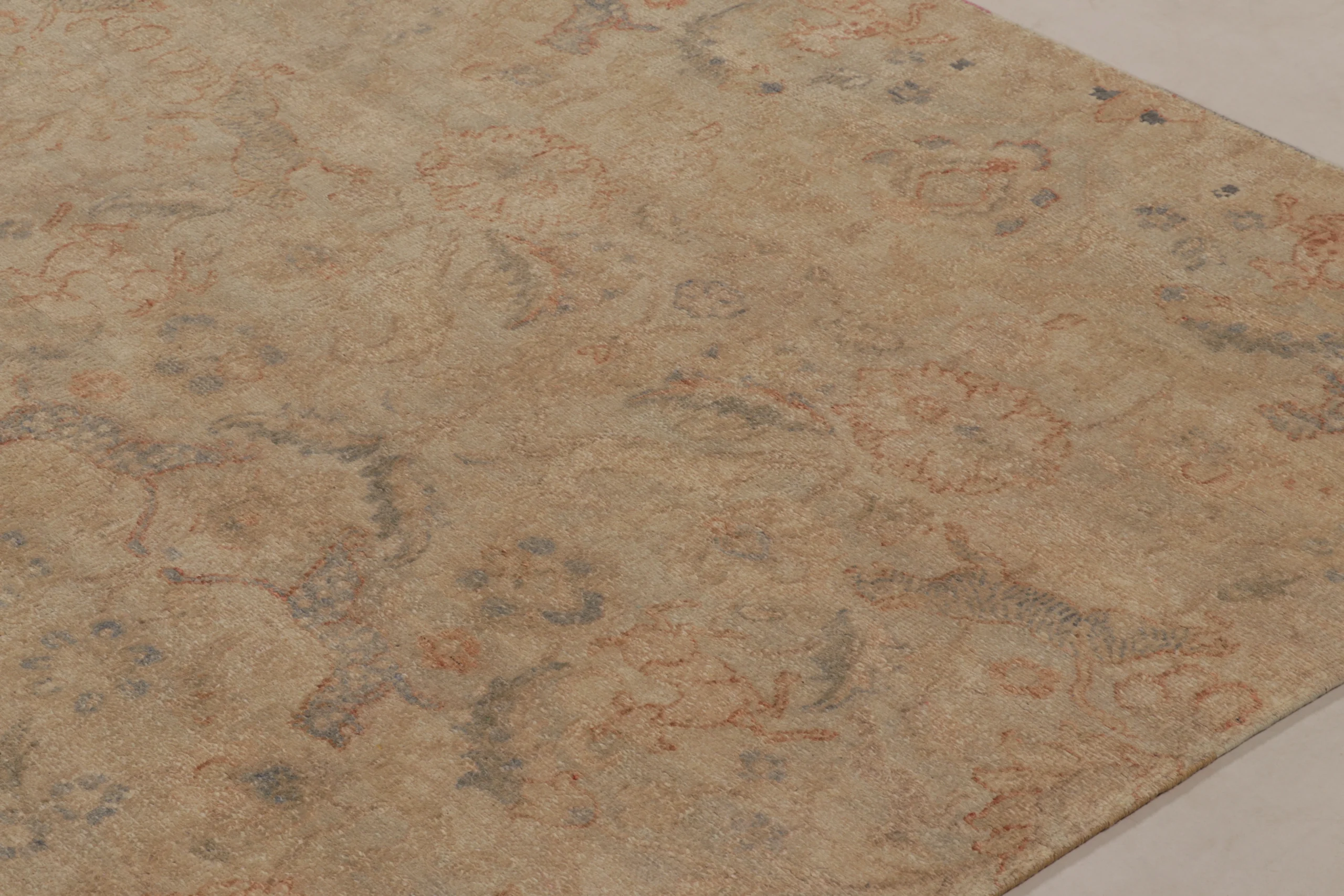 Modern All-over Floral Rug