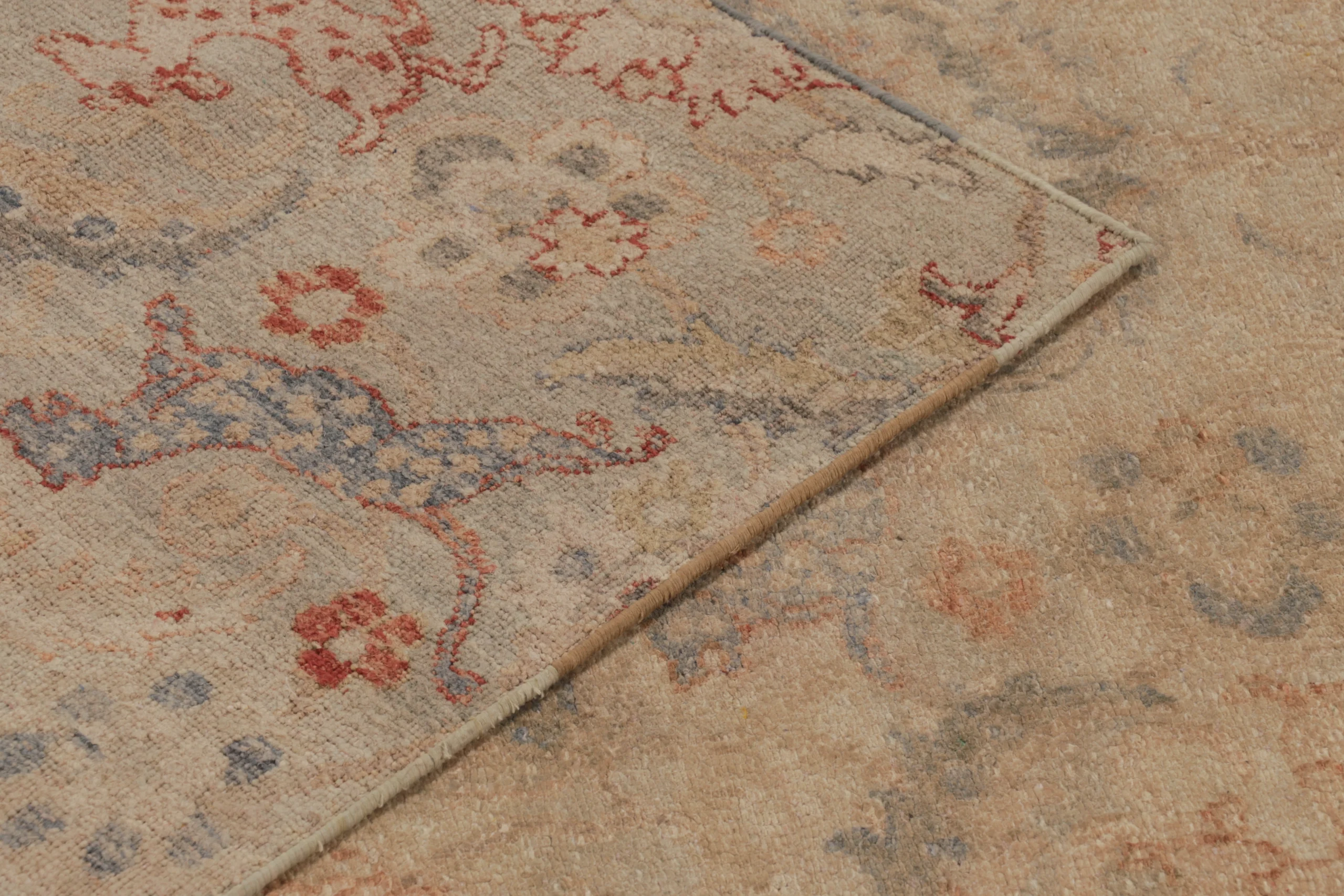 Modern All-over Floral Rug
