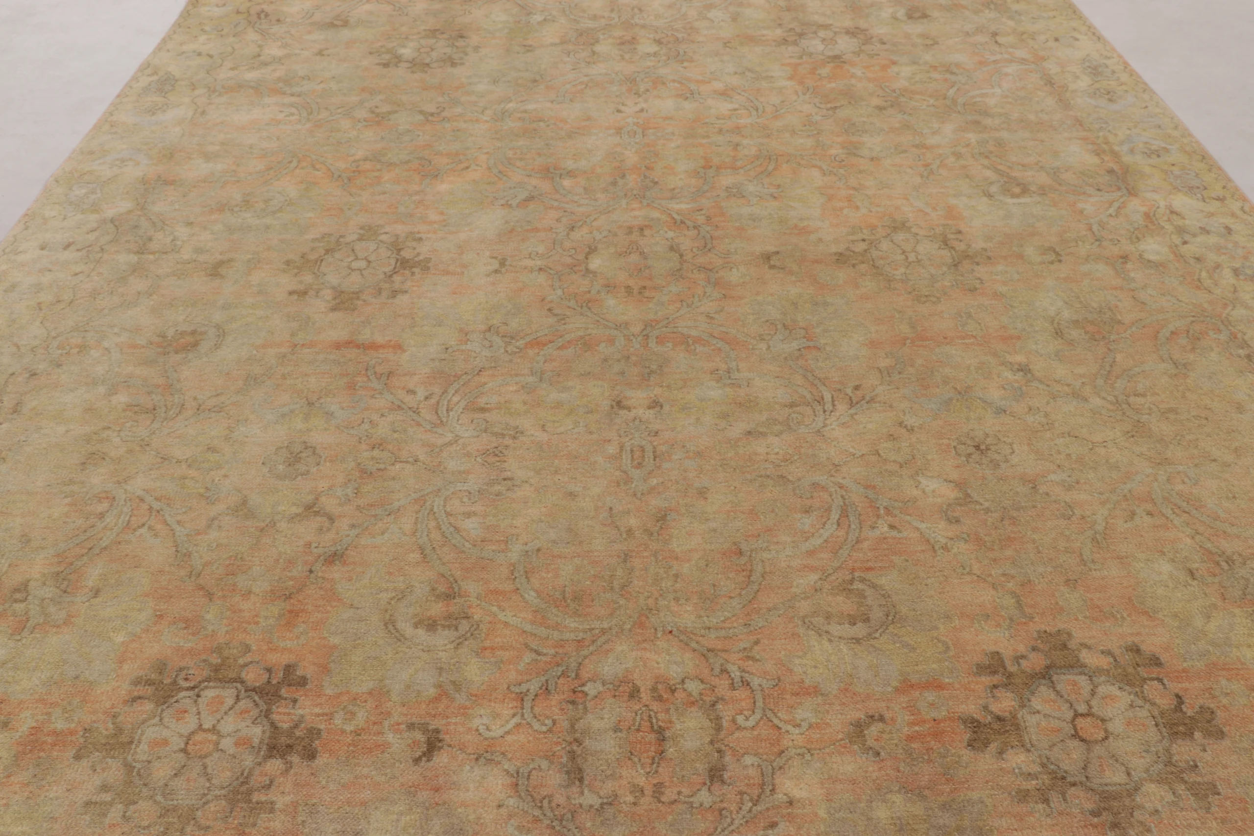 Modern All-Over Floral Rug