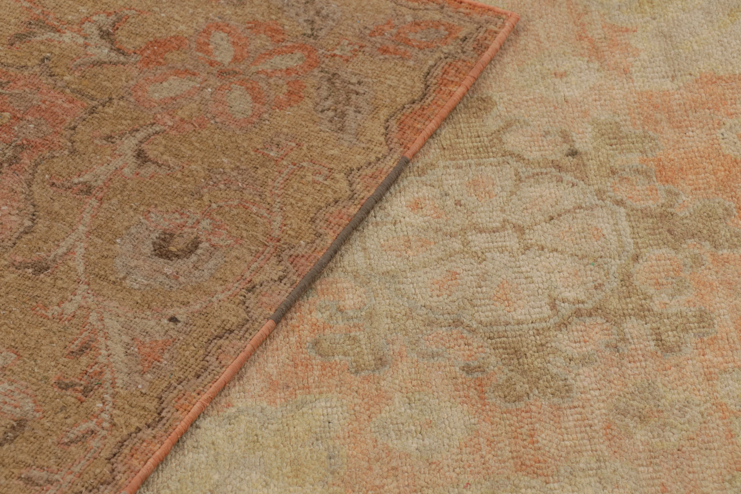 Modern All-Over Floral Rug