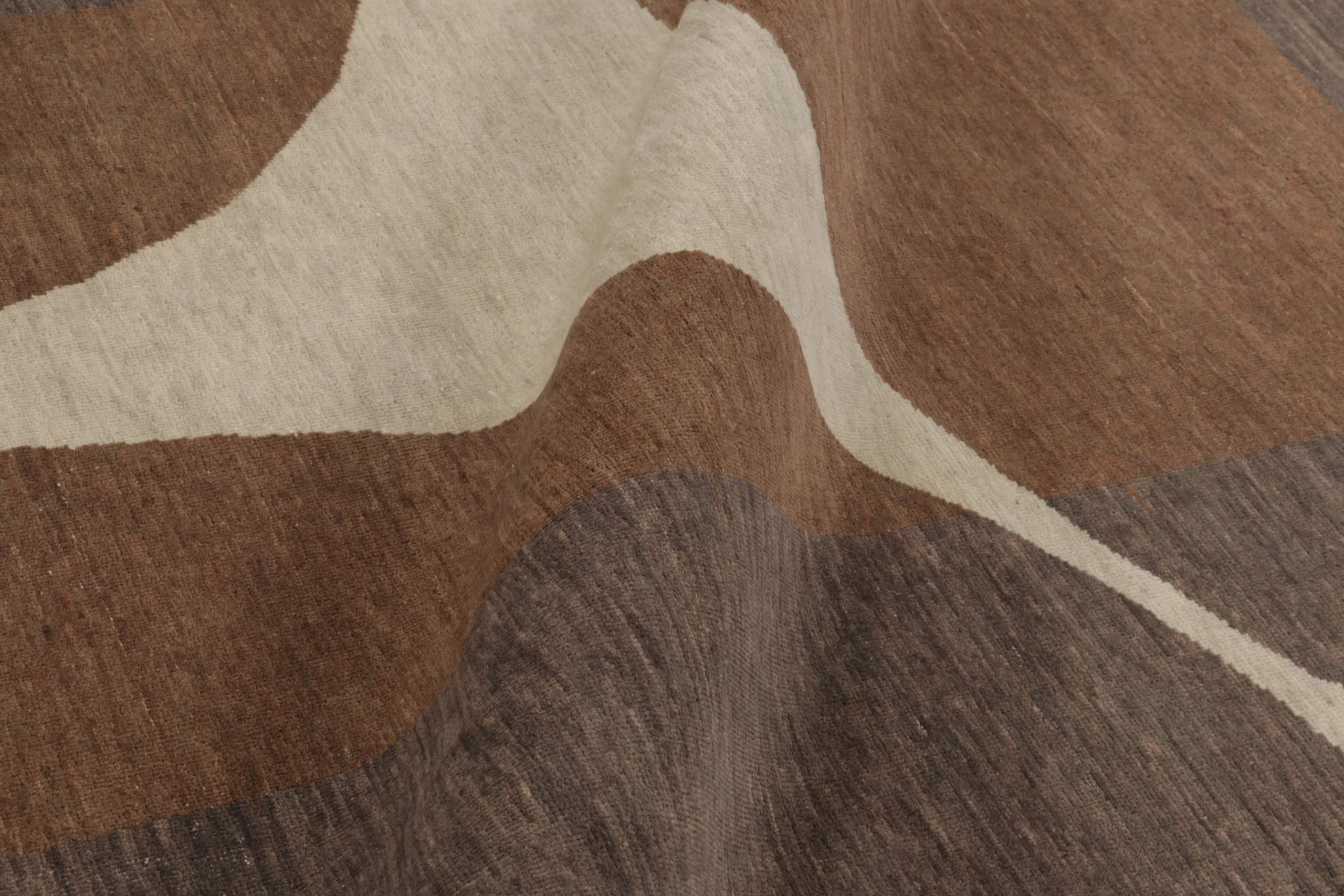 Modern Abstract Rug