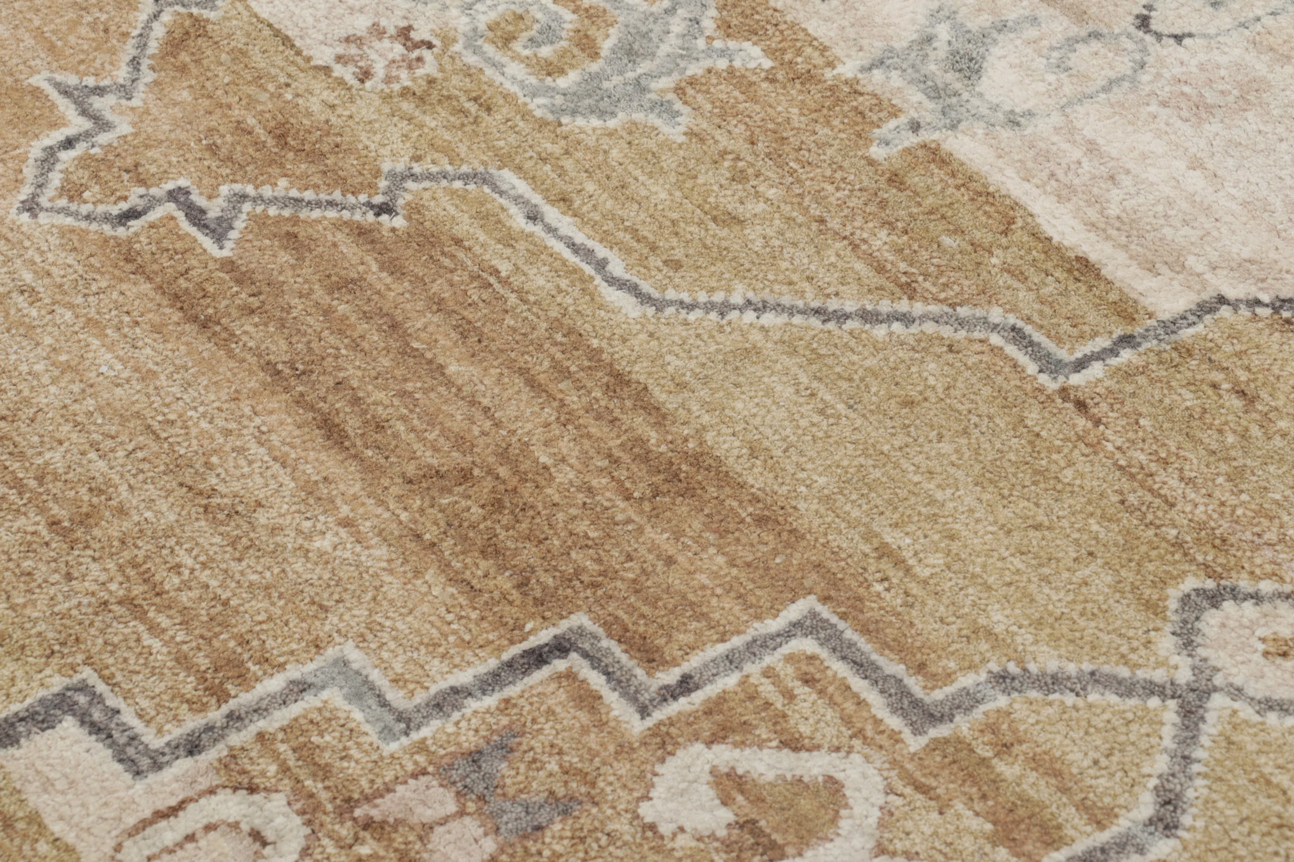 Modern Classic Floral Medallion Rug