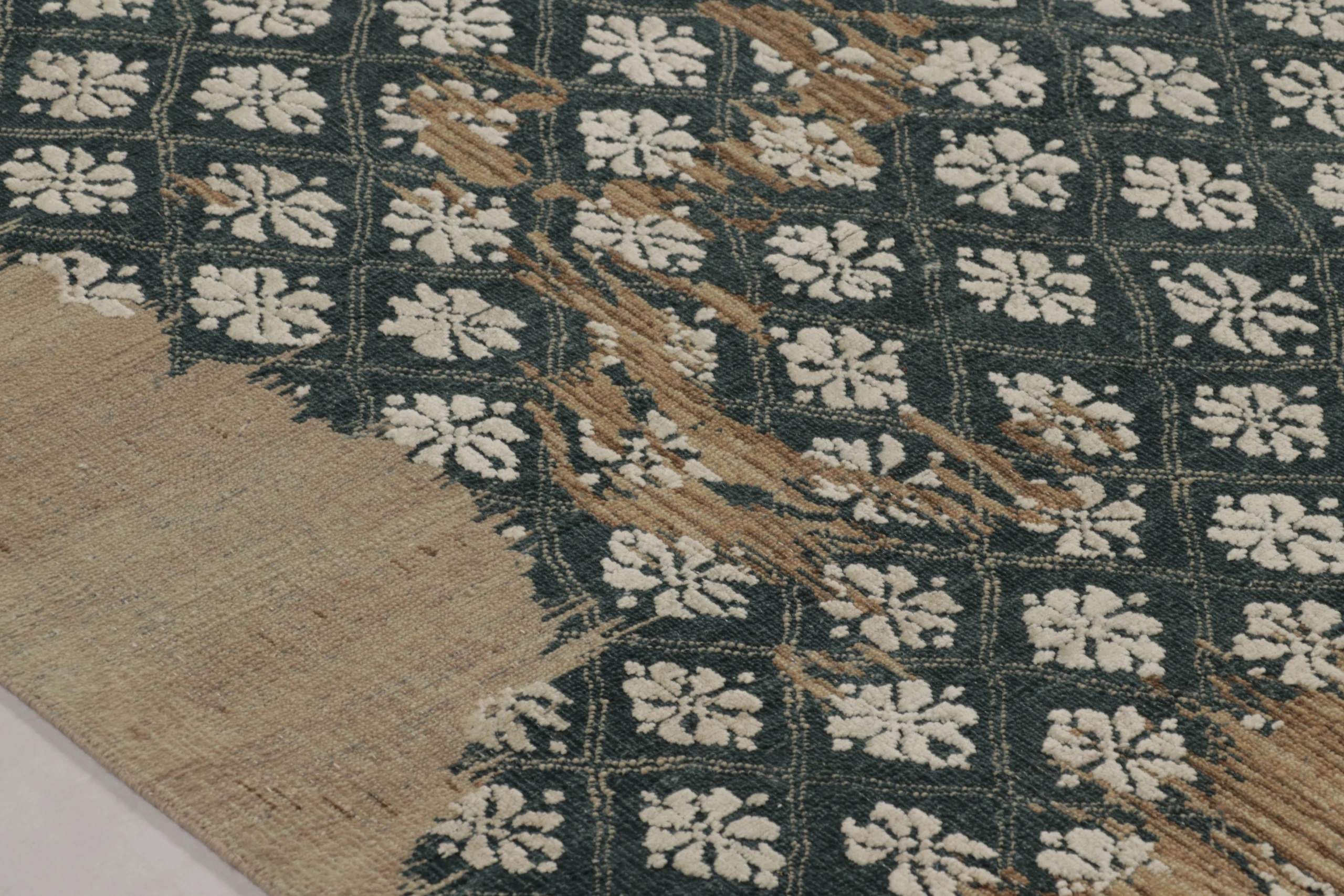 Modern Abstract Rug