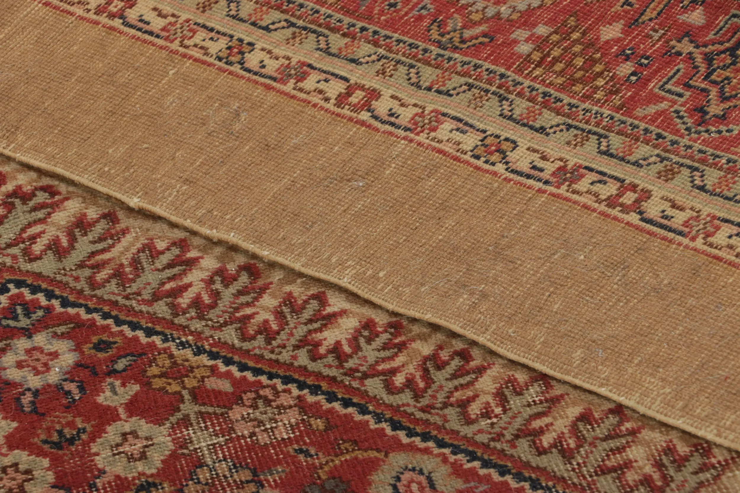 Antique Persian Serapi Medallion Rug