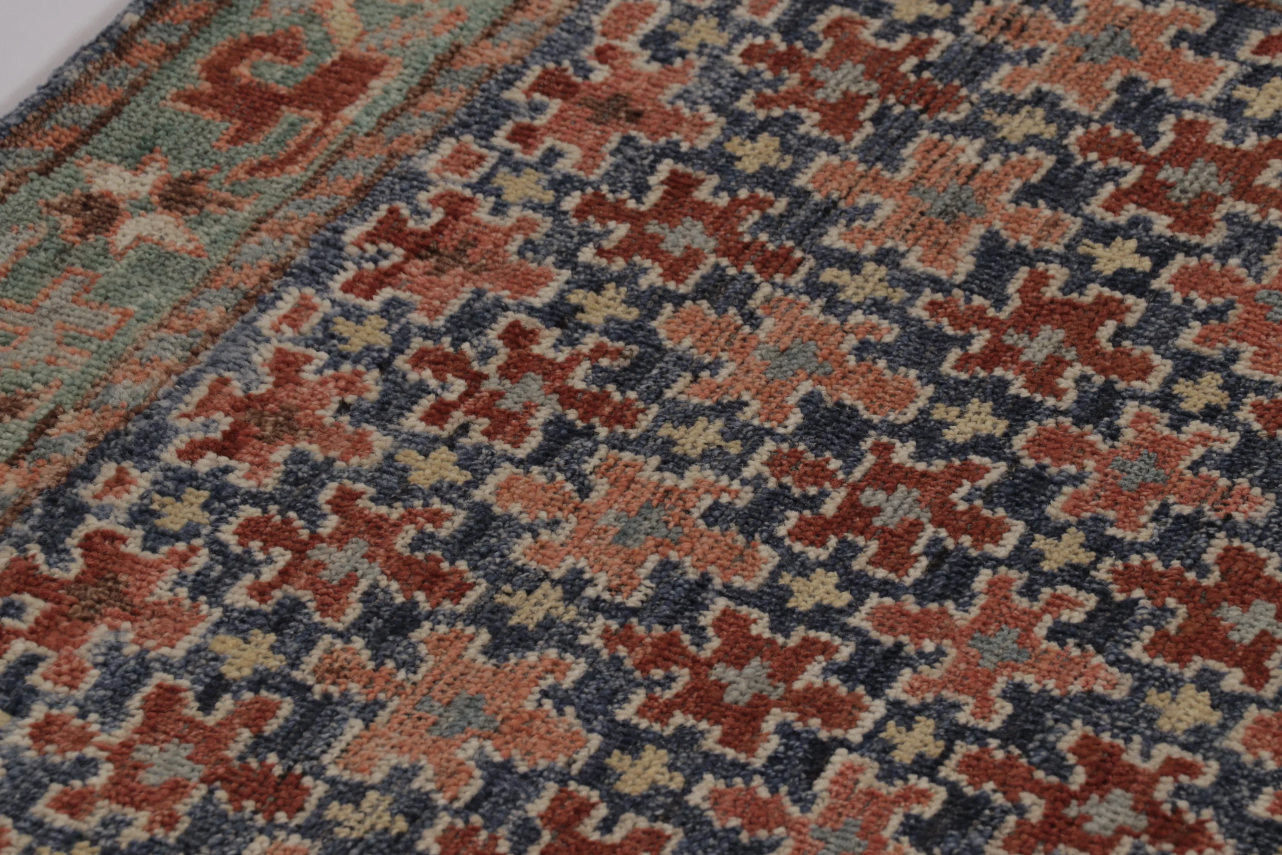 Rug & Kilim’s Shahsavan Persian Inspired Square Rug