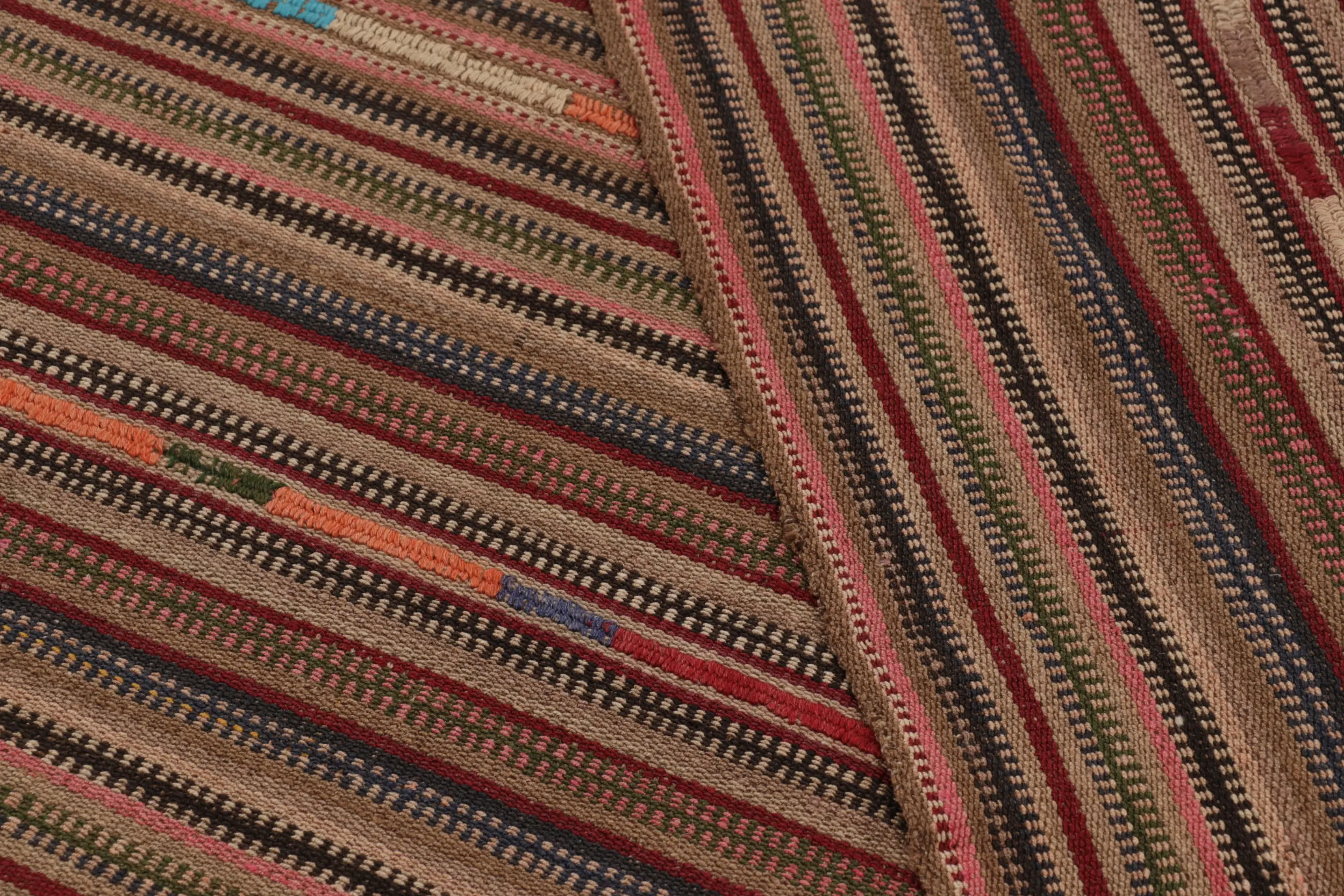 Vintage Palas Bidjari Square Kilim