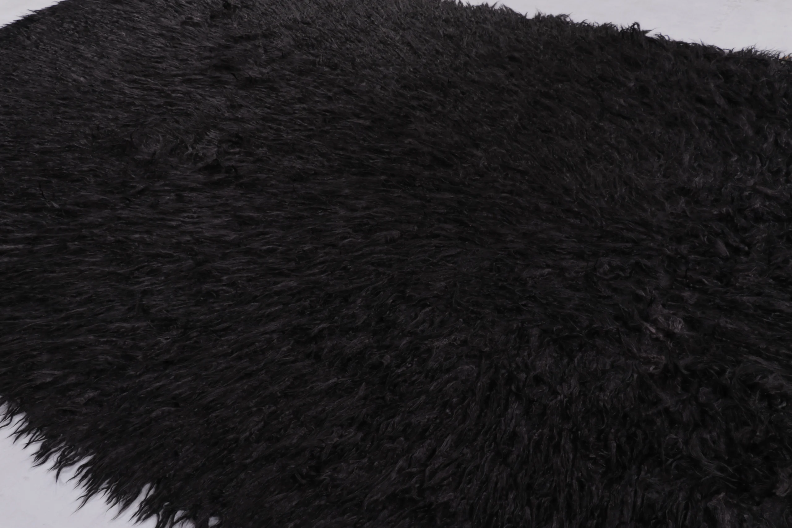 Rug & Kilim’s Modern Shag Rug