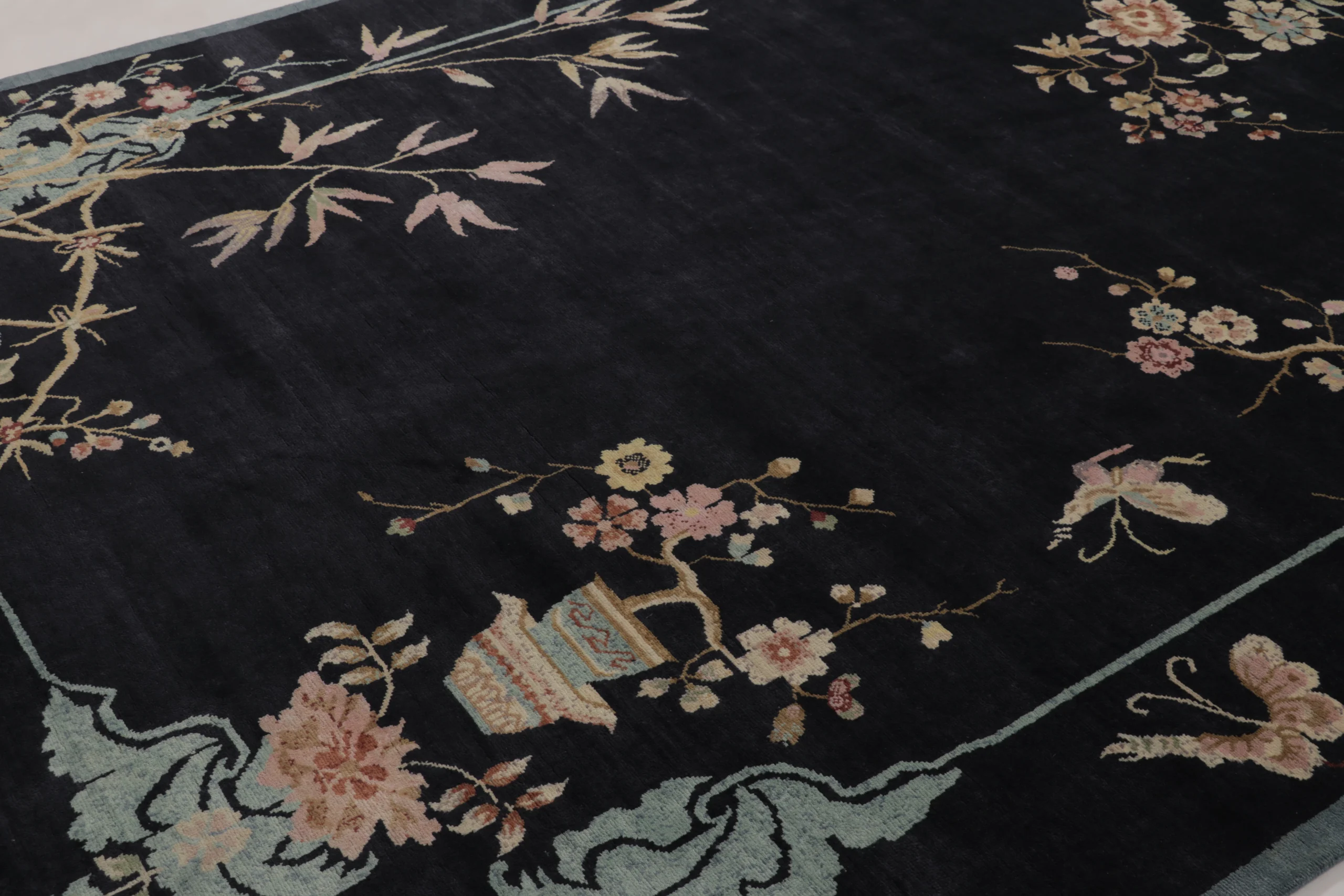Rug & Kilim’s Custom Art Deco Rug
