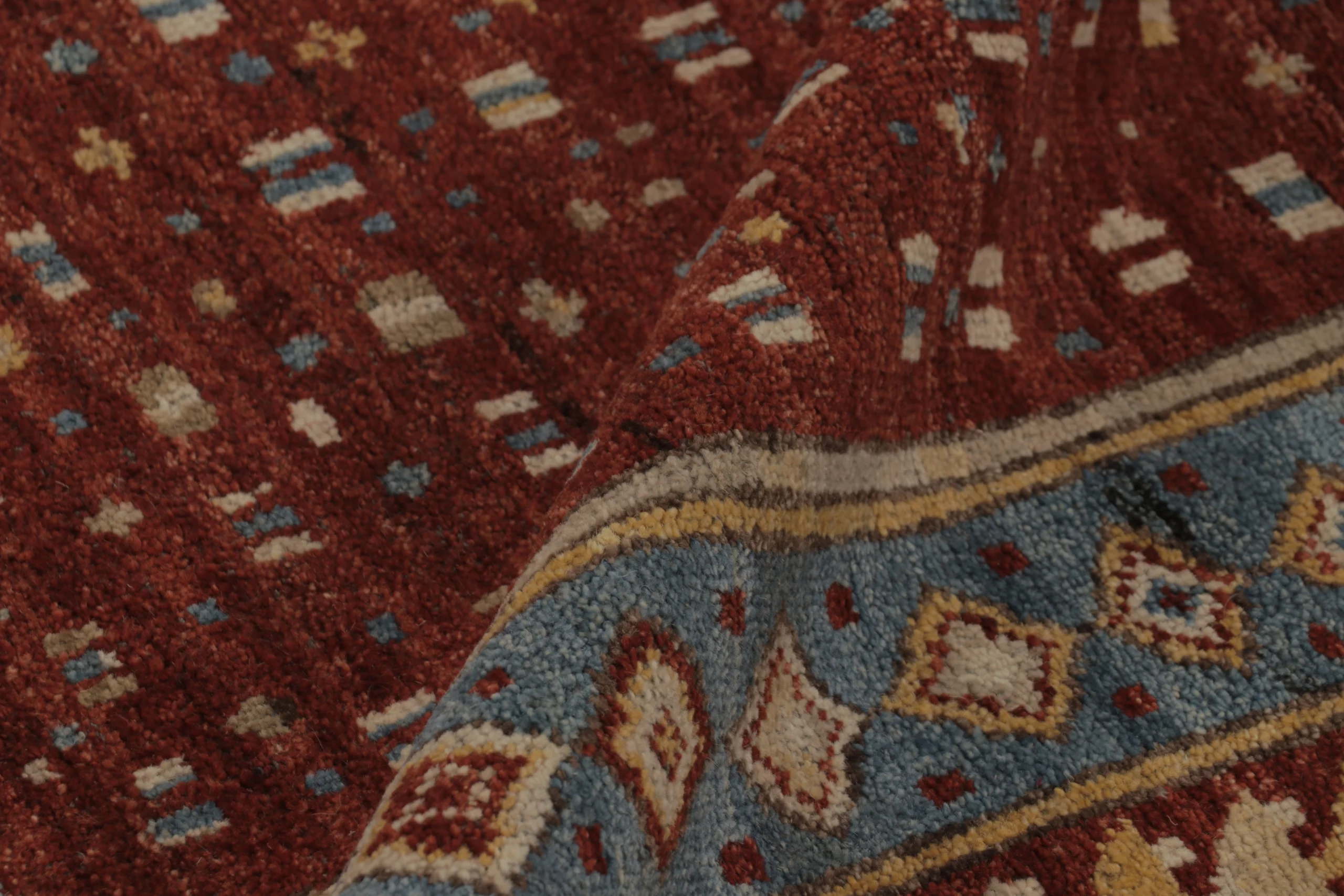 Classic Burano Ghiordes Inspired Rug