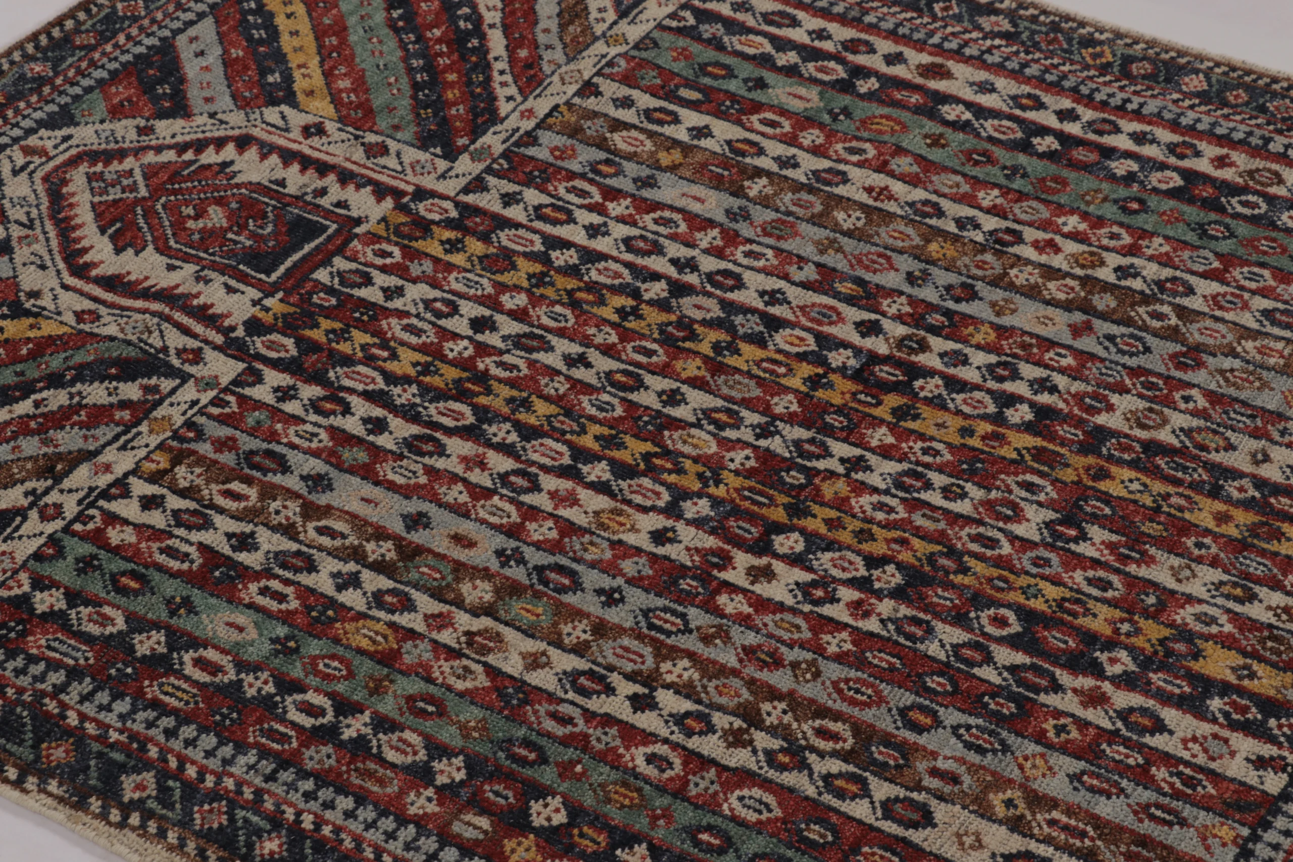 Classic Burano Ghiordes Inspired Rug